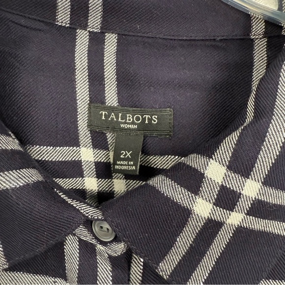 Talbots Woman 2X Button Down Shirt Top Navy Blue Plaid Long Sleeves Collared - Picture 6 of 10